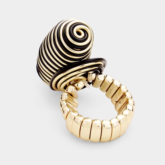 Two Tone Wire Swirl Decor Necklace Set & Ring - Picture 4 of 4